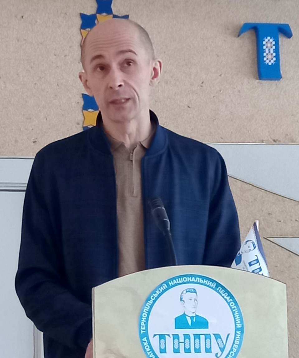 Доповідає Богдан Заблоцький